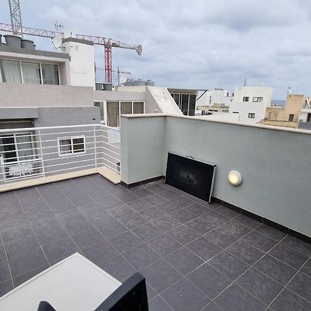 Metrostays Apartament St Julian Malta Saint Julian's Exterior photo